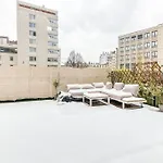 Apartament 50m Gem - 400m Gare: Garage Prive, Terrasse, Wifi *