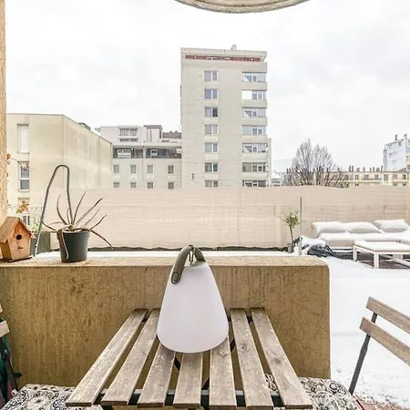 Apartament 50m Gem - 400m Gare: Garage Prive, Terrasse, Wifi