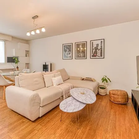 50m Gem - 400m Gare: Garage Prive, Terrasse, Wifi アパート